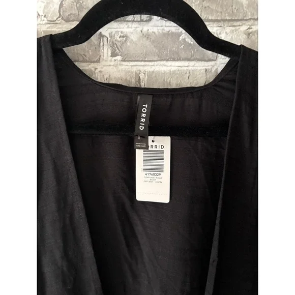 Flowy Inset Ruana‎ - Picture 4 of 5